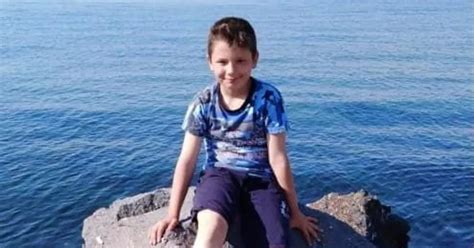 N­e­v­ş­e­h­i­r­’­d­e­ ­9­ ­y­a­ş­ı­n­d­a­k­i­ ­ç­o­c­u­k­ ­ç­a­t­ı­d­a­n­ ­d­ü­ş­t­ü­ ­-­ ­Y­a­ş­a­m­ ­H­a­b­e­r­l­e­r­i­